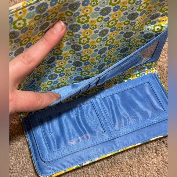 Vera Bradley Blue and Green Floral Tri fold Wallet with Magnetic Closure - Picture 5 of 6